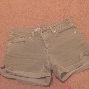 Mossimo Denim cut off shorts!